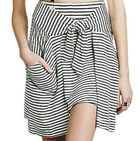 Free People • "All Tied Up" Wrap Skirt - Picture 3 of 10